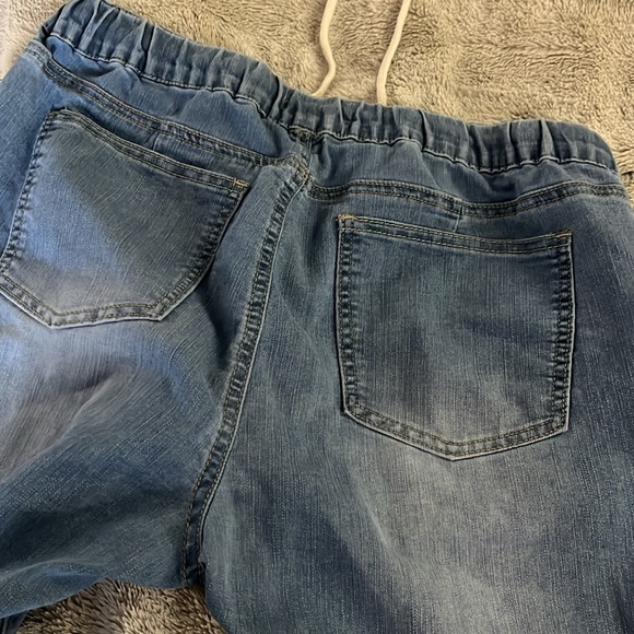 Light denim drawstring jeans 12 stretch distressed beach boho tapered leg NEW - Picture 6 of 7